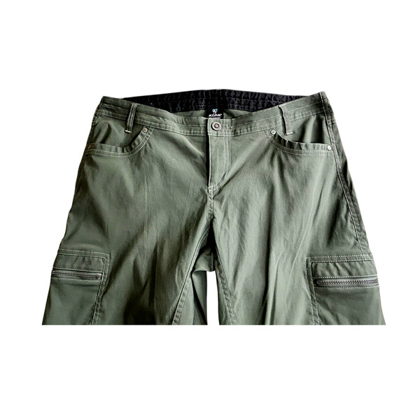Kuhl Kliffside Convertible Zip Off Pants Sz 14 Short Cargo Hiking Olive Green - Picture 3 of 10